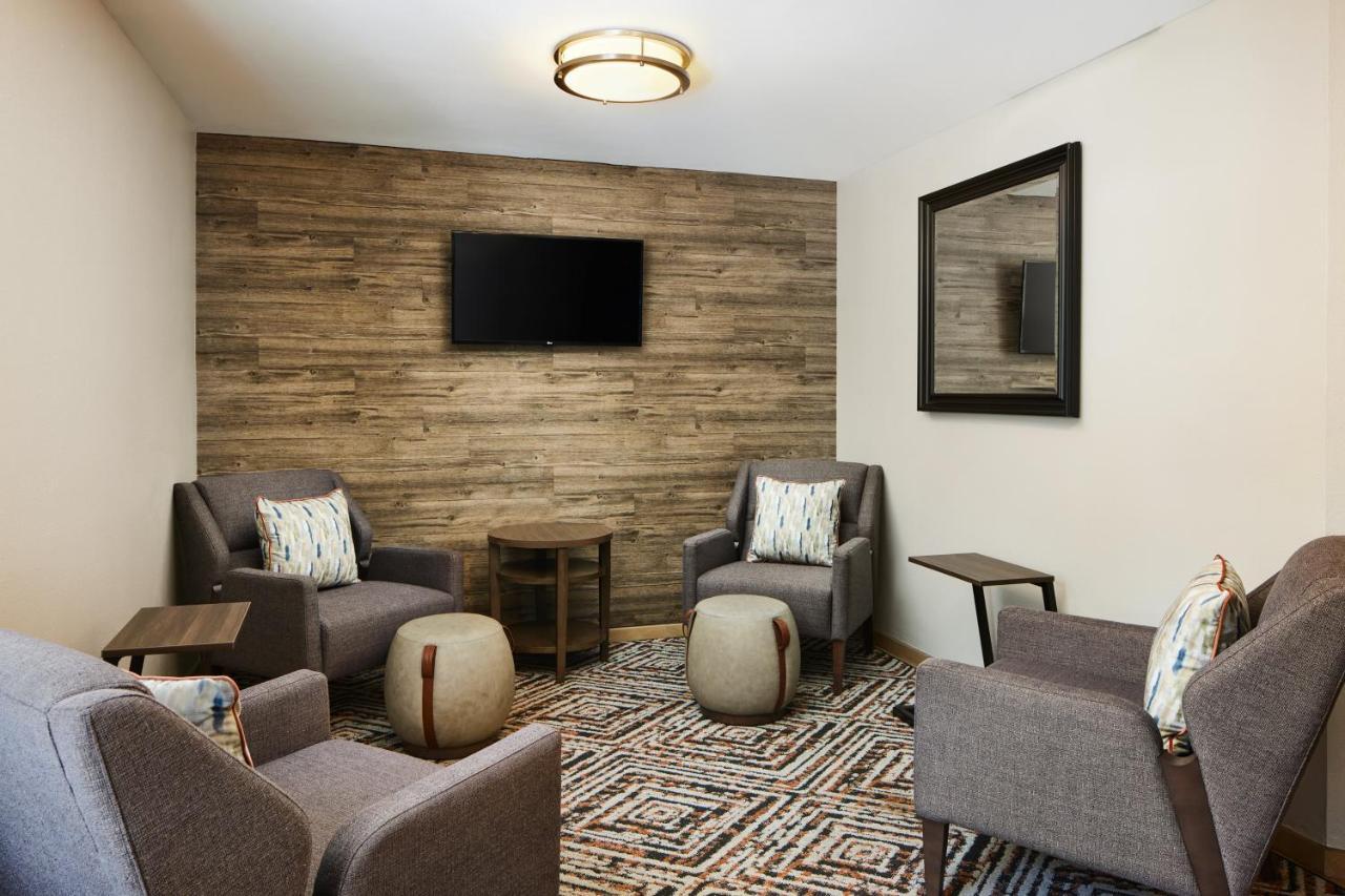 Candlewood Suites Charleston-Northwoods By Ihg Βόρειο Τσάρλεστον Εξωτερικό φωτογραφία